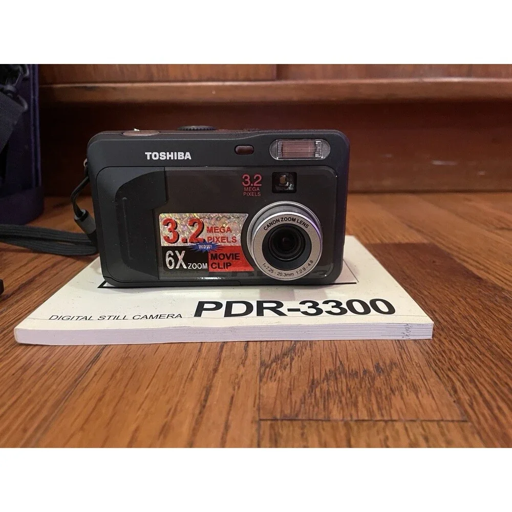 Toshiba PDR-3300 3.2MP Digital Camera 2.8x Zoom Tested Remote Bundle